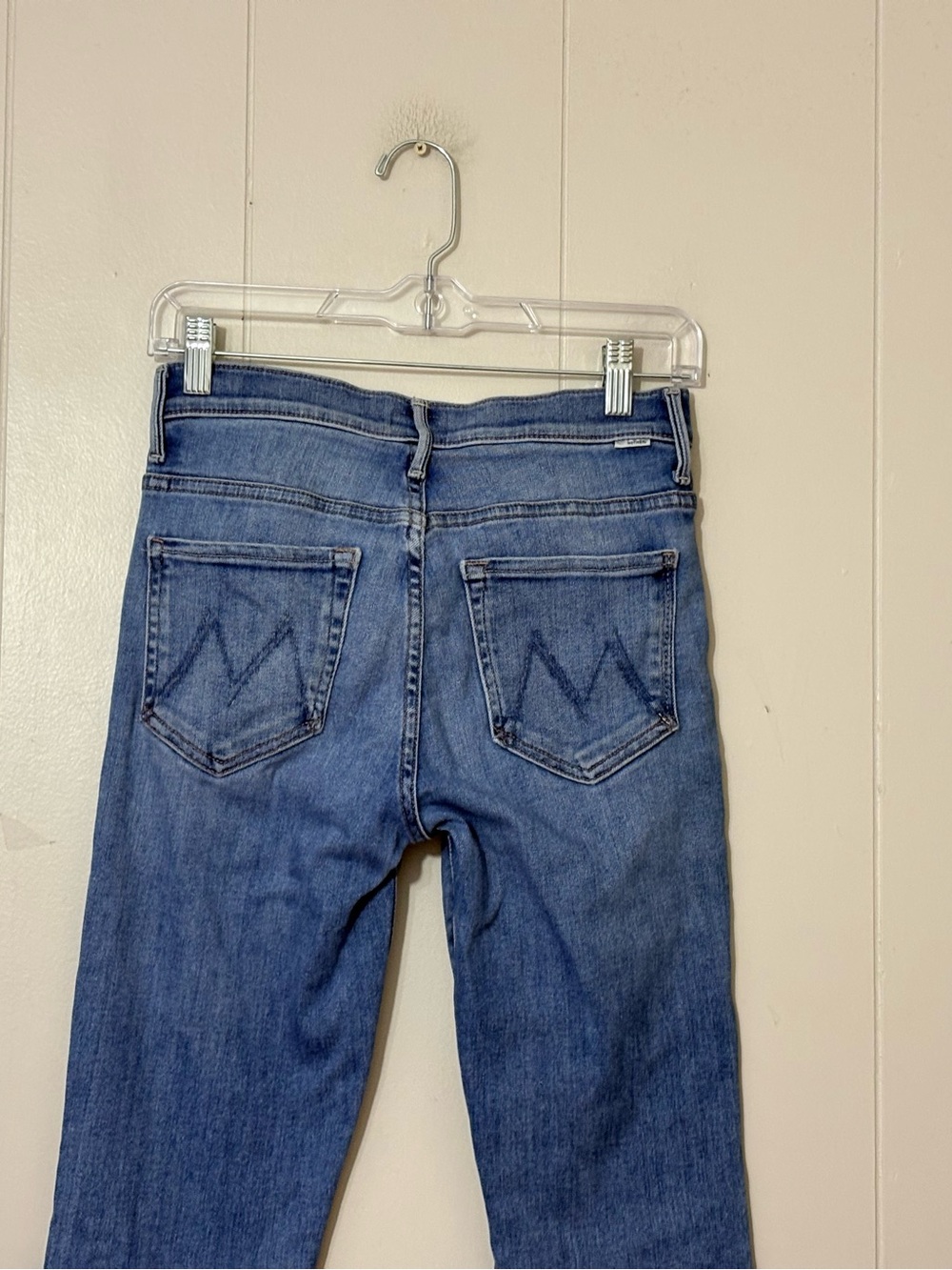 MOTHER The Weekender Fray Jeans A Groovy Kind of Love Flare Blue 26 - Picture 7 of 13